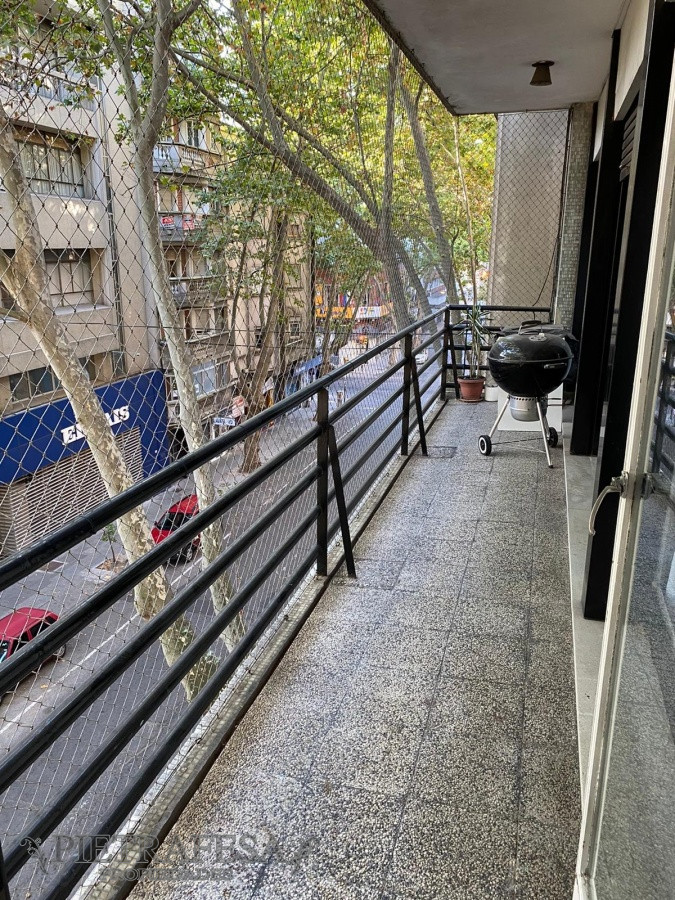 Apartamento ID.1758 - Apartamento en venta 4 dormitorios 3 baños con garaje - Zelmar Michelini - Centro 