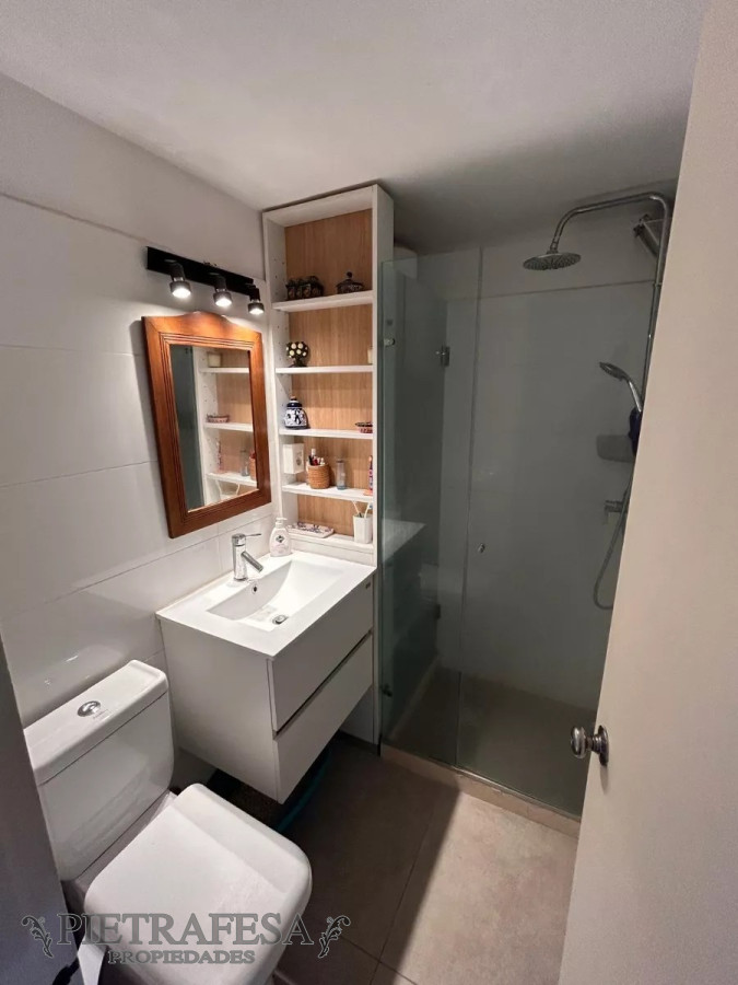 Apartamento ID.12341 - Apto en venta 2 dormitorios, 1 baño-Punta Carretas 