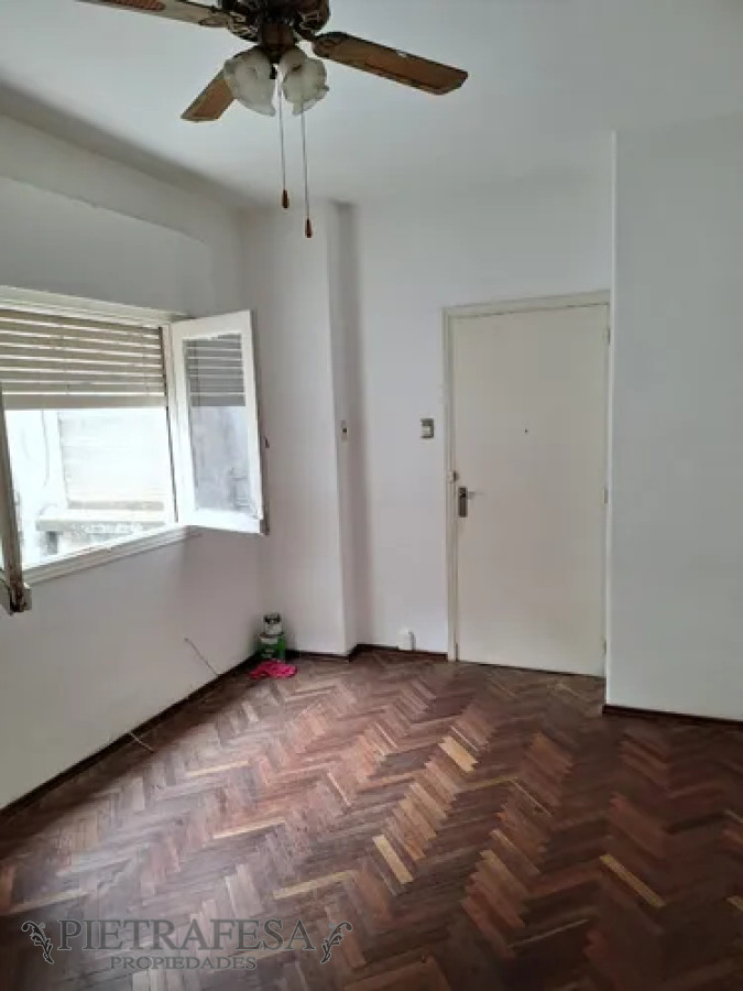 Apartamento ID.13835 - Apartamento en alquiler, sin gastos comunes. 1 dormitorio, 1baño, balcón. Aguada.