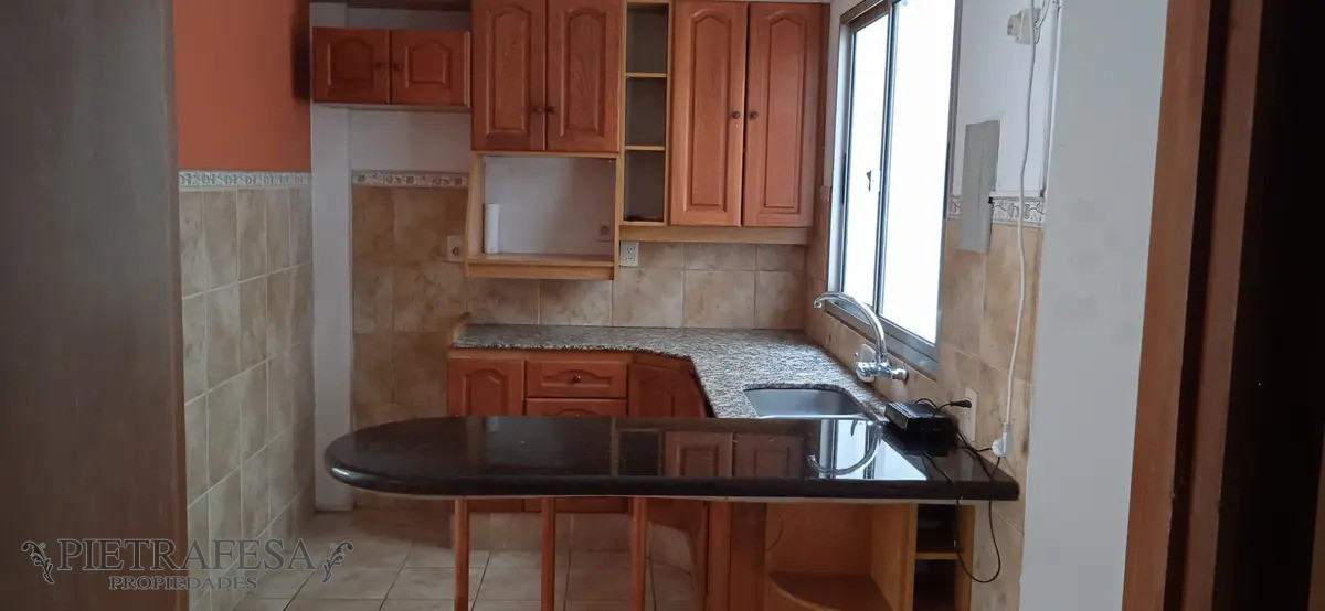 Apartamento ID.7878 - Apartamento en venta 2 dormitorios, 1 baño y patio-Alzáibar -Ciudad Vieja