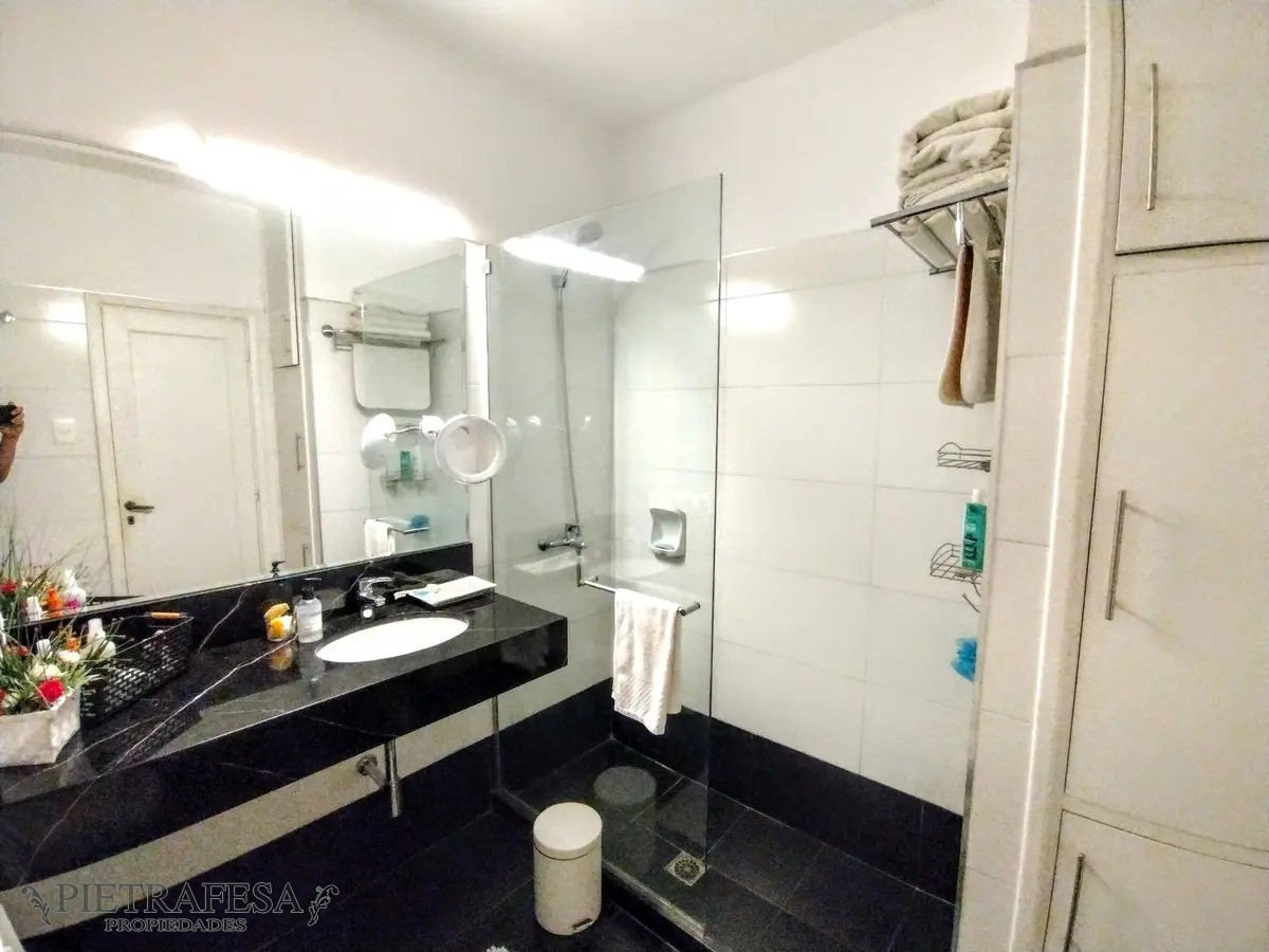 Apartamento ID.12579 - Apto en venta 4 dormitorios, 2 baños,gje-Parque Batlle 