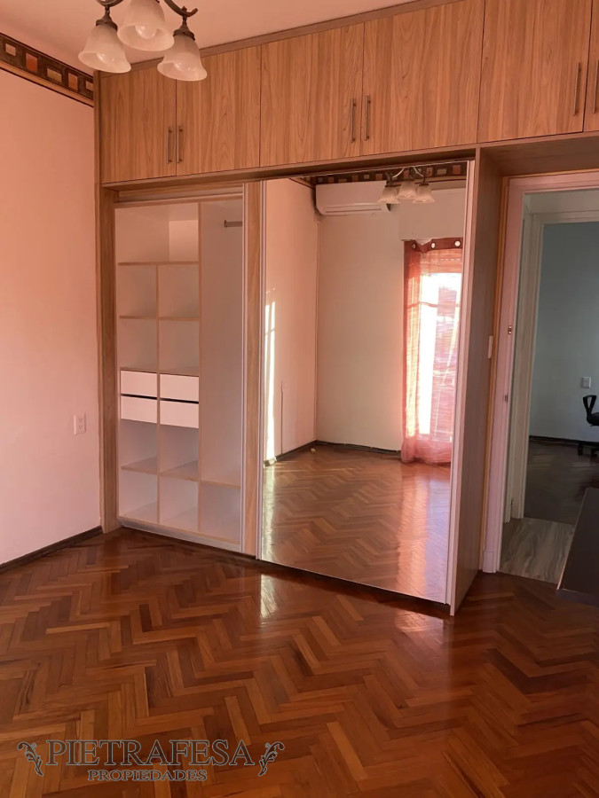 Apartamento ID.13727 - Apartamento en alquiler, 3dorm, 2baños, terraza, garaje. Atahualpa.