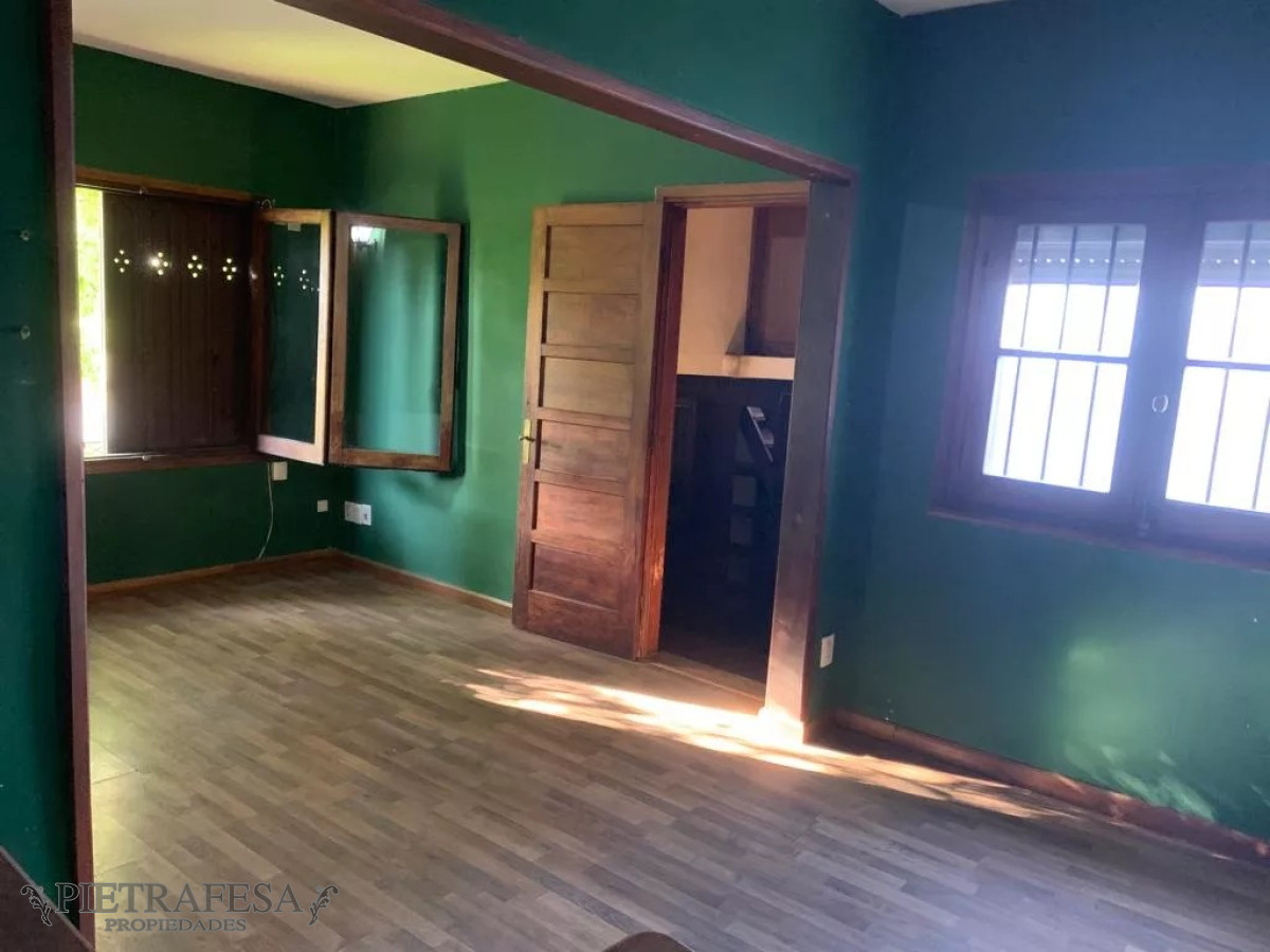 Apartamento ID.7853 - Ph en venta con renta 2 dormitorios, 1 baño y azotea-Solferino-Buceo