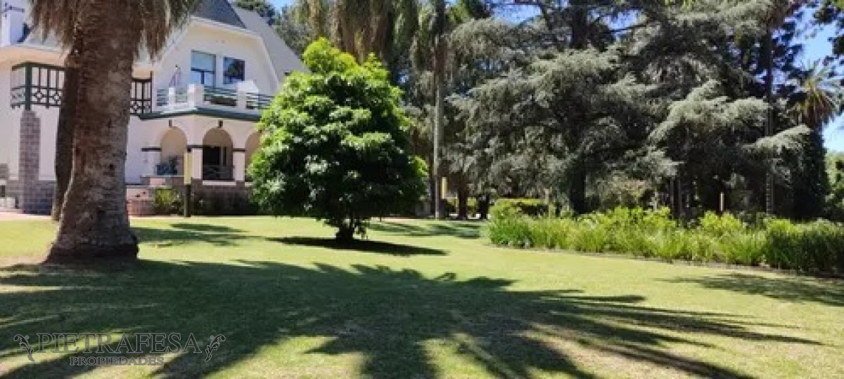 Apartamento ID.8095 - Apartamento en venta 2 dormitorios, 1 baño, patio y garaje-Avenida Millán- Prado