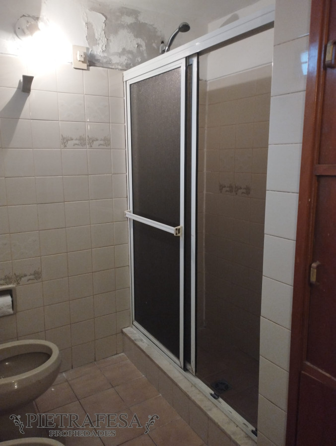 Apartamento ID.6829 - Apartamento en venta 3 dormitorios, 2 baños, patio con parrillero y azotea-Solano López-Buceo