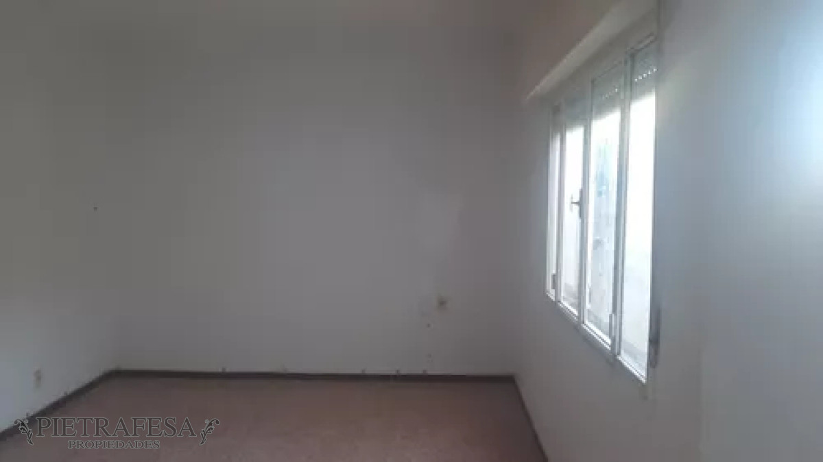 Apartamento ID.12751 - Apartamento en venta, 2dormitorios, 1baño. Tres Cruces.