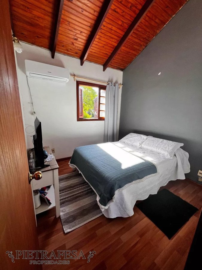 Apartamento ID.11981 - Dúplex en venta, 3 dormitorios, 1 baño,gje-Maroñas