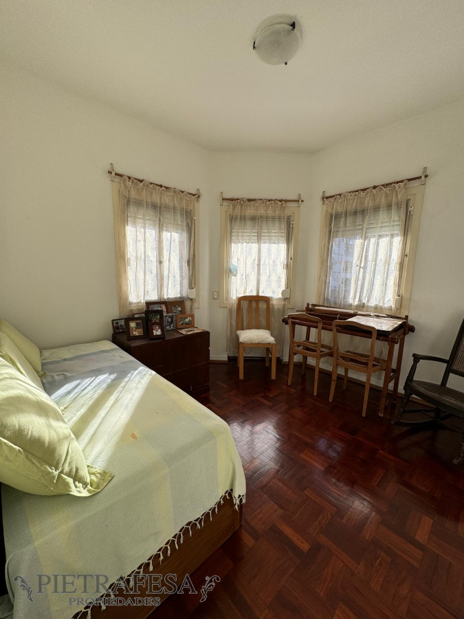 Apartamento ID.10287 - Apto en venta 4 dormitorios, 2 baños- Centro