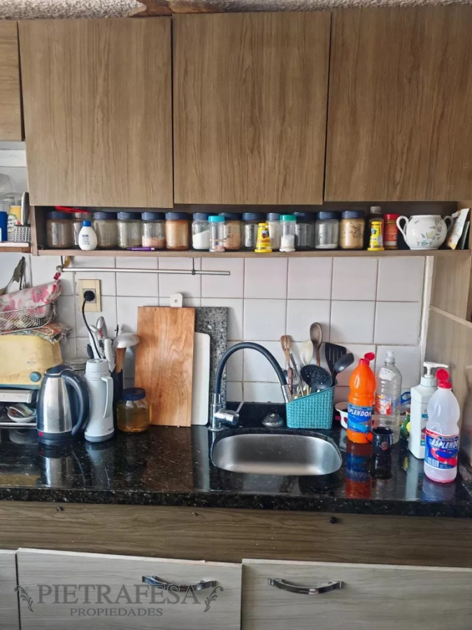 Apartamento ID.11390 - Apto en venta, 2 dormitorios, 1 baño-Colón