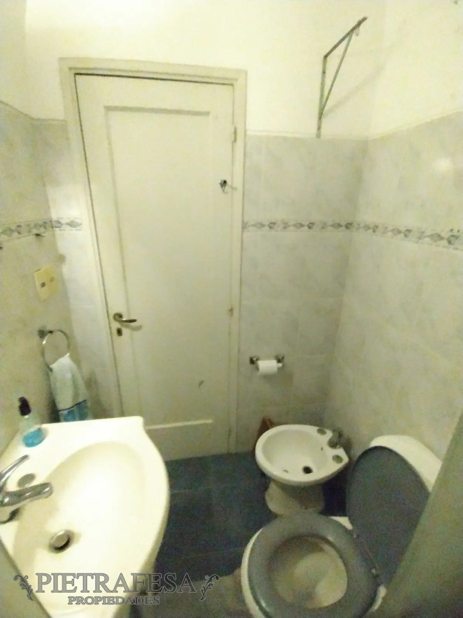 Apartamento ID.12579 - Apto en venta 4 dormitorios, 2 baños,gje-Parque Batlle 