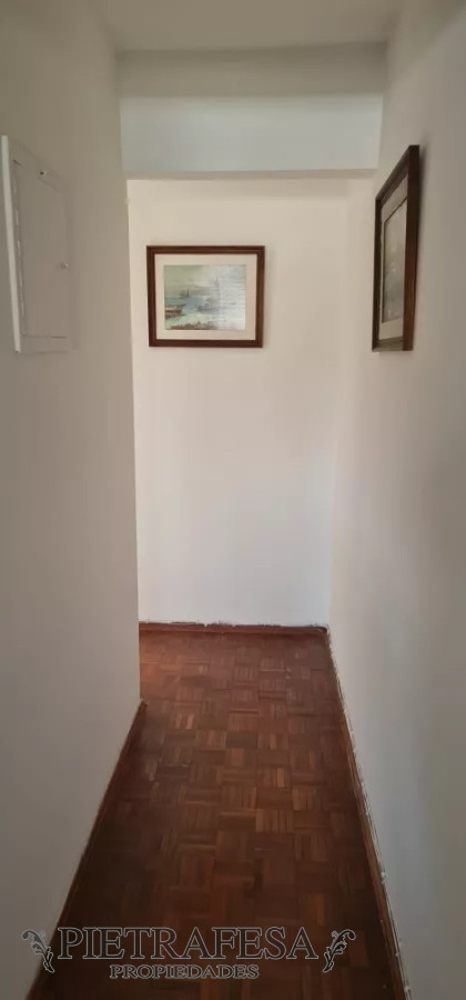 Apartamento ID.10958 - Apto en venta, 3 dorm, 1 baño, terraza, Buceo.