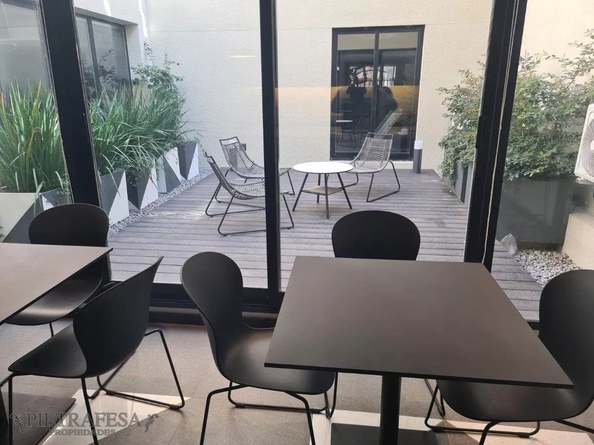 Apartamento ID.7813 - Apartamento en venta, 2 dormitorios, 2 baños, terraza con parrillero y garaje-Marco Bruto, Pocitos.
