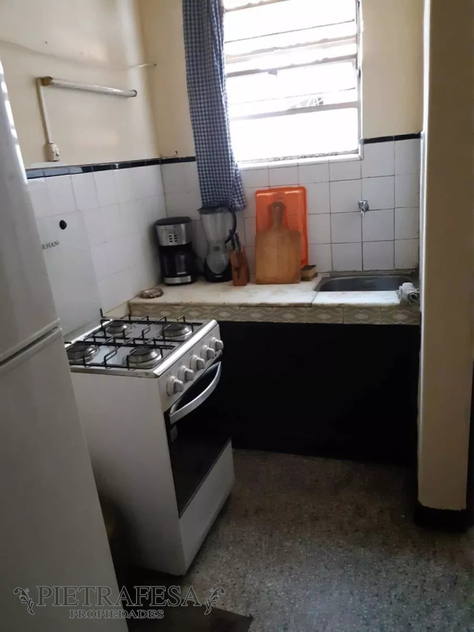 Apartamento ID.6873 - Apartamento en venta 2 dormitorios, 1 baño y patio-Comodoro Coe-Buceo