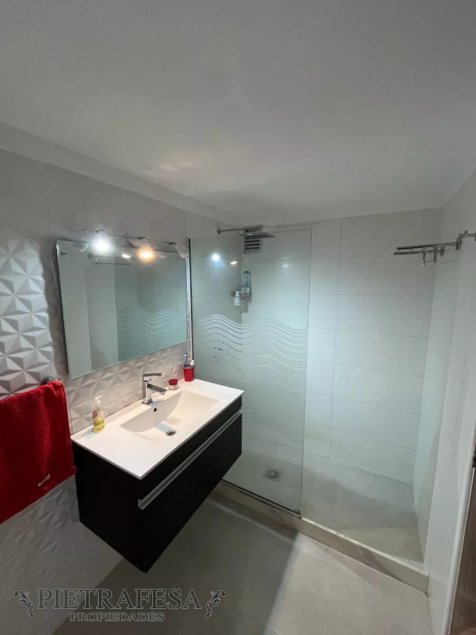 Apartamento ID.7989 - Apartamento en venta 2 dormitorios, 2 baños, balcón y garaje-21 De Setiembre -Punta Carretas