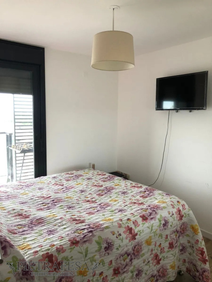Apartamento ID.5656 - Apartamento en venta 1 dormitorio, 1 baño y terraza- La Paz- Centro