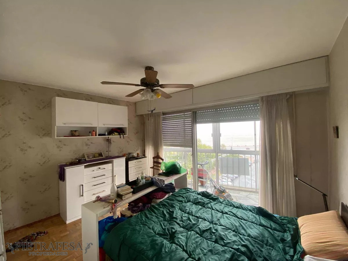 Apartamento ID.8196 - Apartamento en venta, 3 dormitorio, 2 baños, terraza y cochera- Cebollatí -Palermo