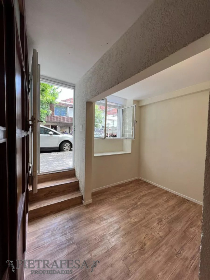 Apartamento ID.12797 - Apto o local, 1 dormitorio- Tres Cruces