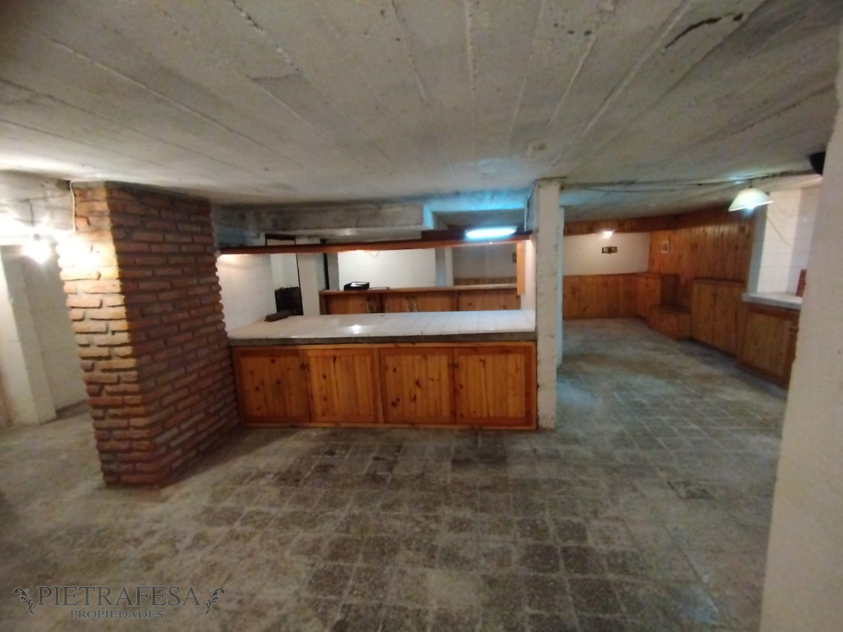 Apartamento ID.6829 - Apartamento en venta 3 dormitorios, 2 baños, patio con parrillero y azotea-Solano López-Buceo