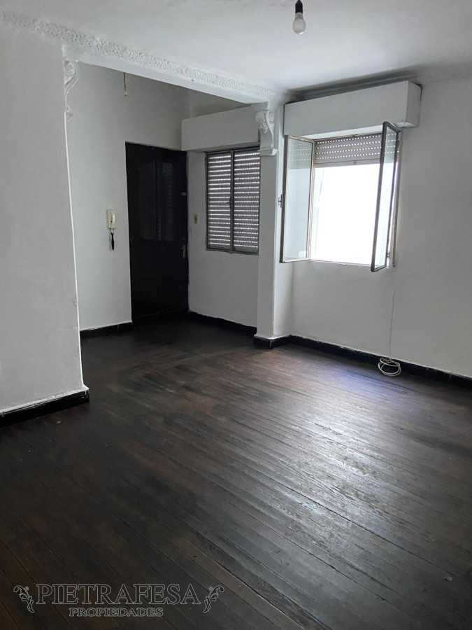 Apartamento ID.13716 - Apartamento en alquiler, 3dormitorios, 1baño. Barrio Sur.