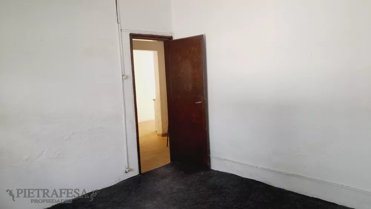 Apartamento ID.12158 - Apto en alquiler, 1 dormitorio, 1 baño, patio, Cerrito.