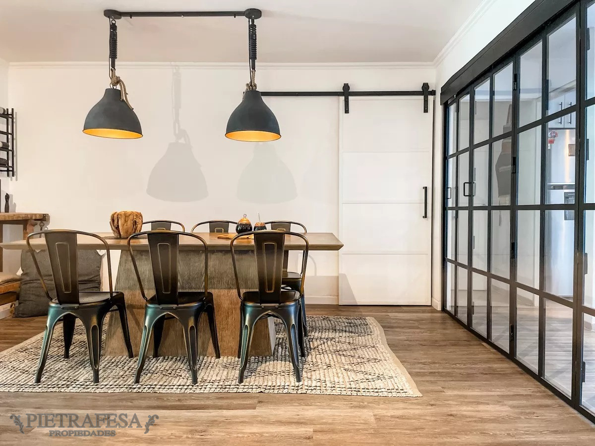 Apartamento ID.8738 - Apto en venta 3 dormitorios, 2 baños, terraza y gje-Pocitos