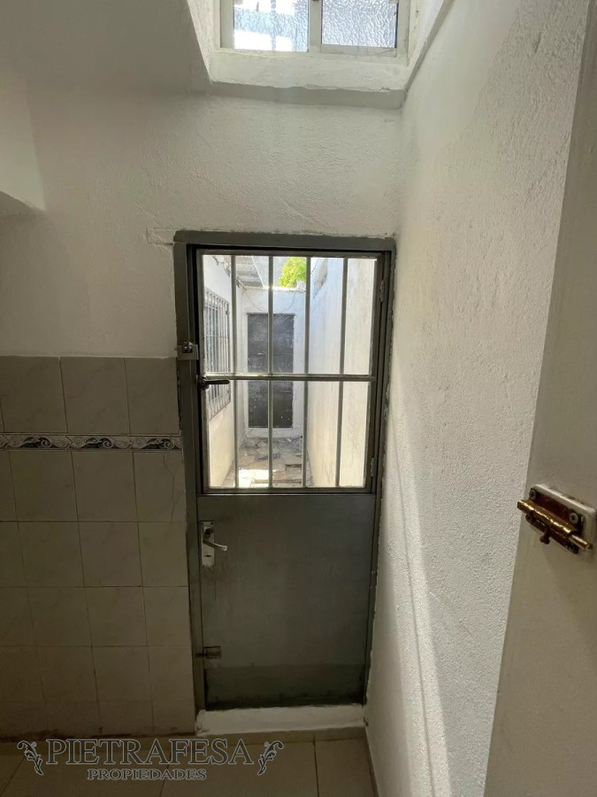 Apartamento ID.11830 - Apto con renta 1 dormitorio, cochera-Villa Española