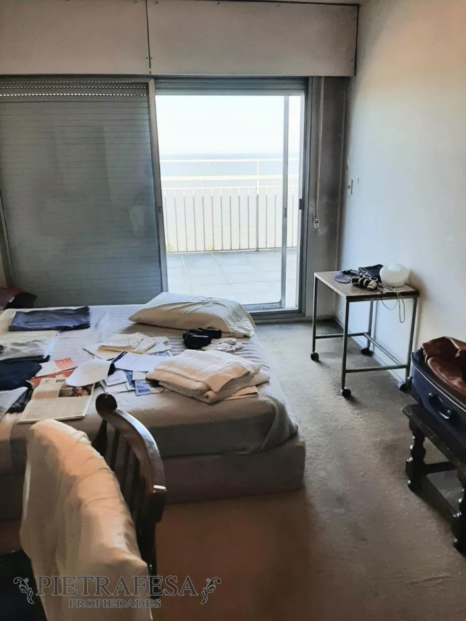 Apartamento ID.7176 - Apartamento en venta, nuda propiedad, 2 dormitorios, 3 baños y garaje-Juan De León -Buceo
