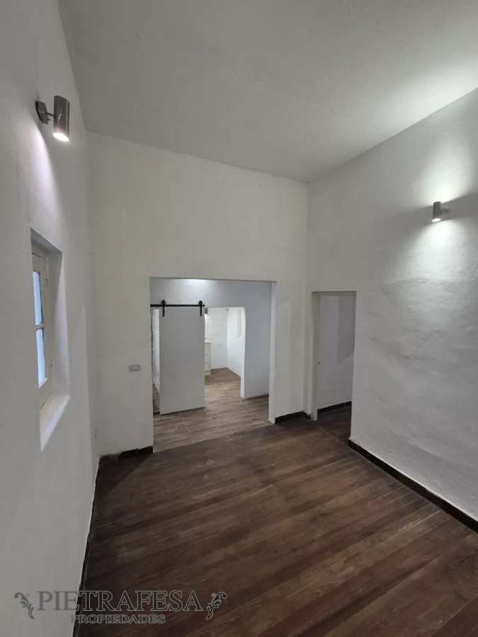 Apartamento ID.12084 - Apto en venta con renta, 1 dormitorio, 1 baño-Atahualpa