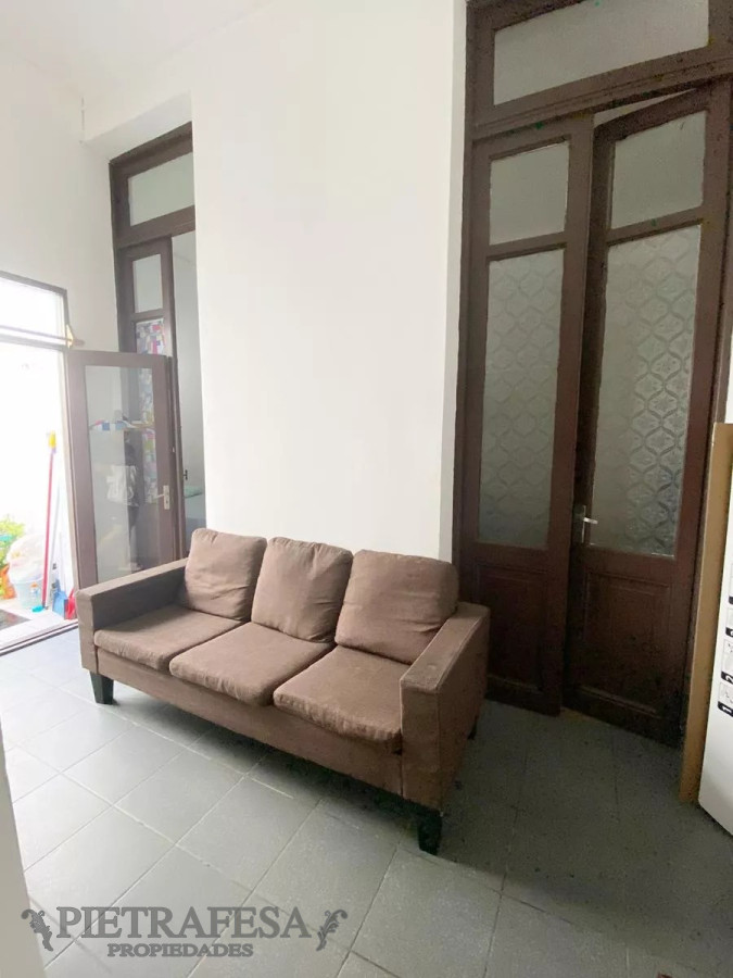 Apartamento ID.12879 - Apto en venta con renta 2 dorm, 1 baño-Aguada