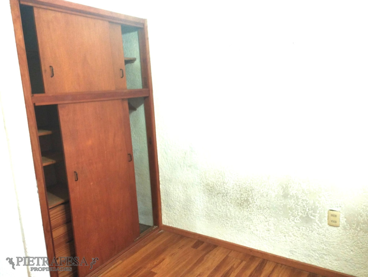 Apartamento ID.6829 - Apartamento en venta 3 dormitorios, 2 baños, patio con parrillero y azotea-Solano López-Buceo