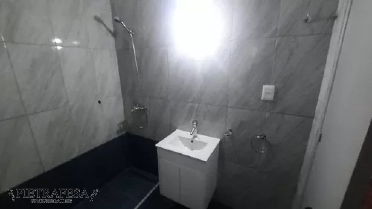 Apartamento ID.12751 - Apartamento en venta, 2dormitorios, 1baño. Tres Cruces.