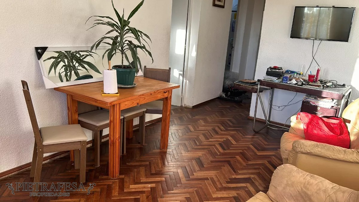 Apartamento ID.11096 - Apto en venta 2 dormitorios, 1 baño-Punta Goda 