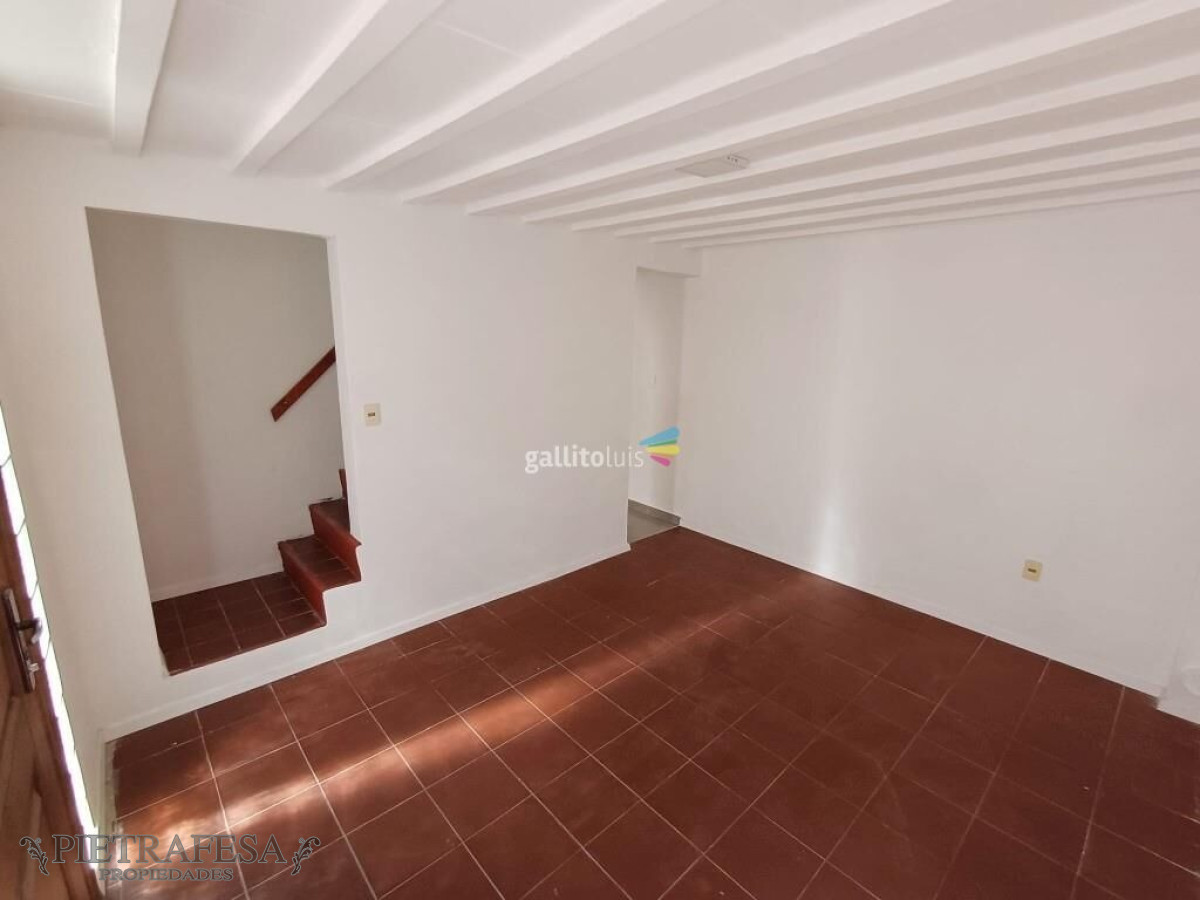 Apartamento ID.10830 - Apto en venta 2 dormitorios, 1 baño, cochera-Jacinto Vera