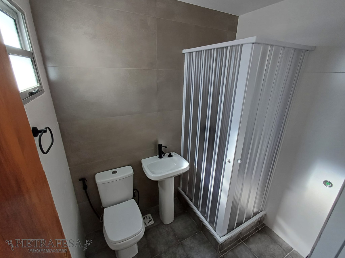 Apartamento ID.10831 - Apto en venta 2 dormitorios, 1 baño, cochera-Jacinto Vera