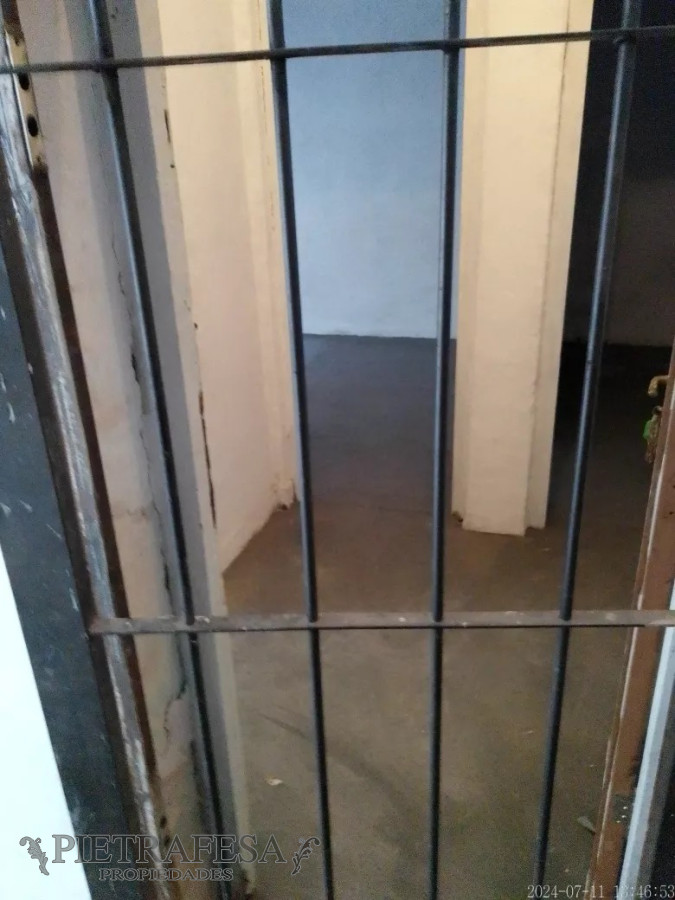 Apartamento ID.12114 - Apto en venta con renta, 2 dorm, 1 baño-Ciudad Vieja 