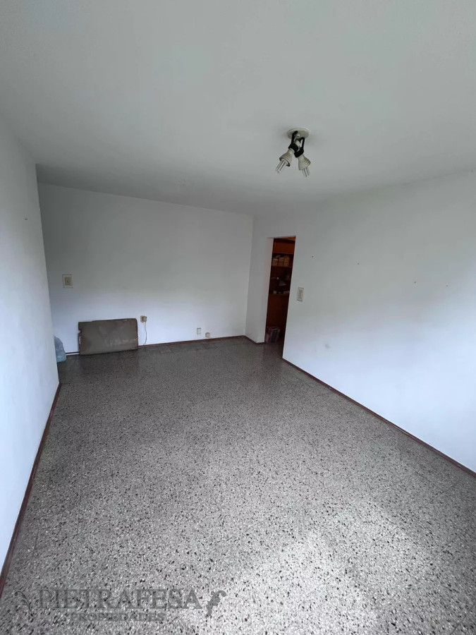 Apartamento ID.12060 - Apto en venta 2 dormitorios, 1 baño-Malvin Norte