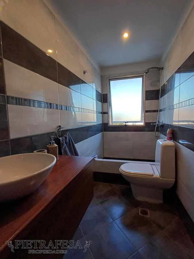 Apartamento ID.7788 - Apartamento en venta 3 dormitorios, 2 baños, terraza y garaje-Av. Ramón Anador- Buceo