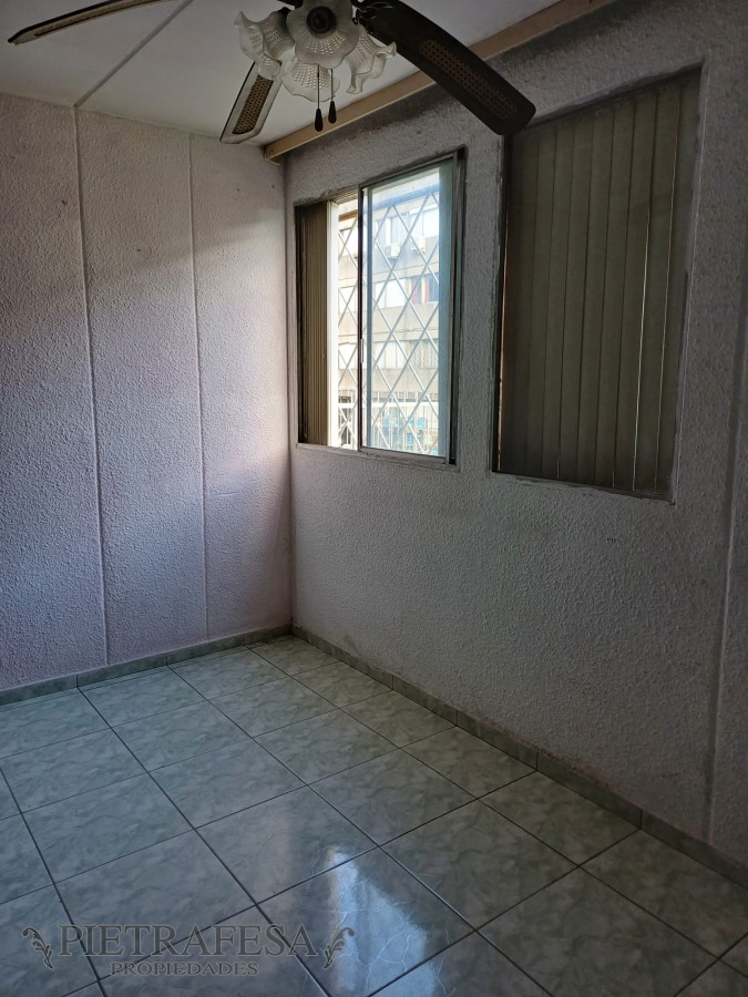 Apartamento ID.10013 - Apto en venta 3 dormitorios, 1 baño-Conciliación