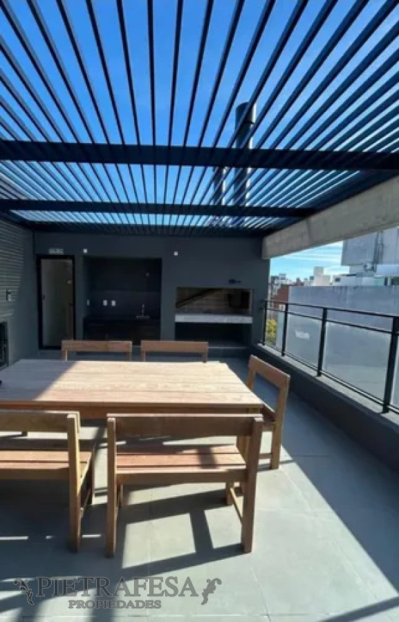 Apartamento ID.13779 - Apartamento en alquiler, monoambiente, 1baño, terraza. Pocitos.