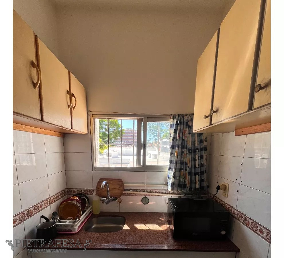 Apartamento ID.8604 - Ph en venta 2 dormitorios, 1 baño y azotea-Felipe Sanguinetti-Unión