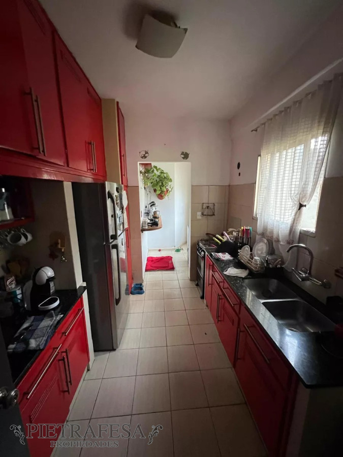 Apartamento ID.12913 - Apto en venta con renta 4 dormitorios, 2 baños-Centro