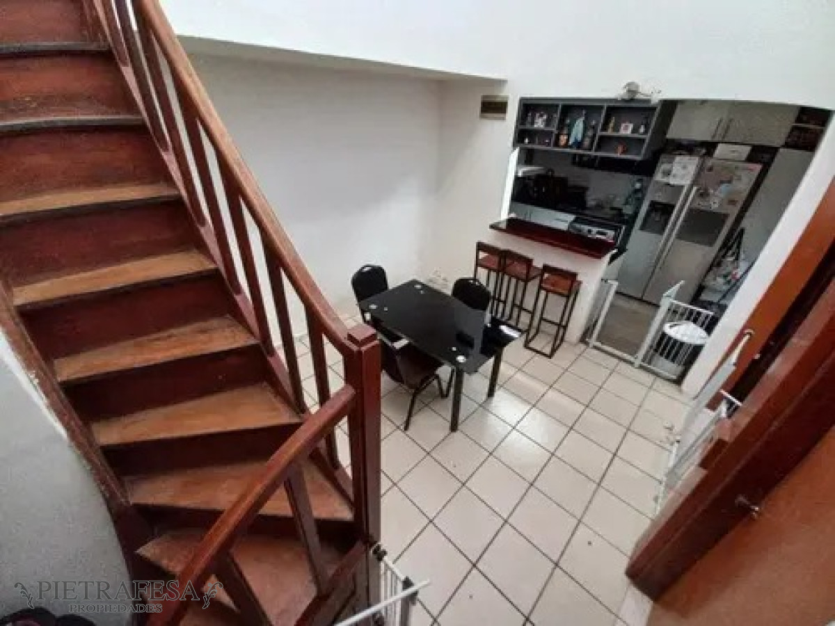Apartamento ID.4905 - Apartamento en venta 3 dormitorios, 1 baño y terraza con parrillero- 14 de Julio- Pocitos