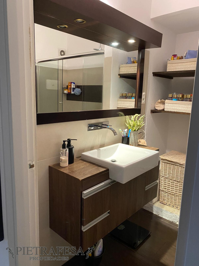 Apartamento ID.1758 - Apartamento en venta 4 dormitorios 3 baños con garaje - Zelmar Michelini - Centro 