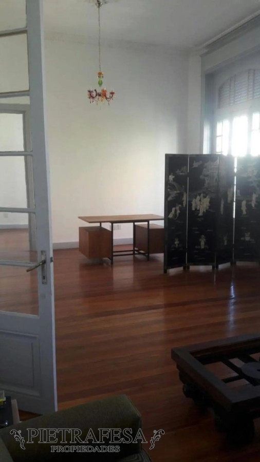 Apartamento ID.6968 - Apartamento en venta 4 dormitorios, 2 baños y balcón- Florida-Centro