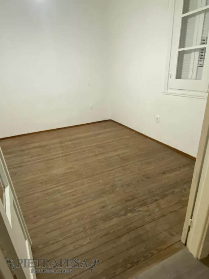 Apartamento ID.8906 - Apto en venta 2 dormitorios, 1 baño y balcón-La Blanqueada