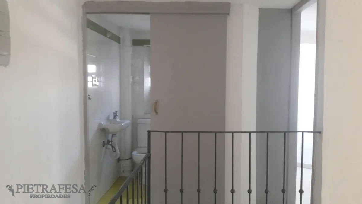 Apartamento ID.6968 - Apartamento en venta 4 dormitorios, 2 baños y balcón- Florida-Centro