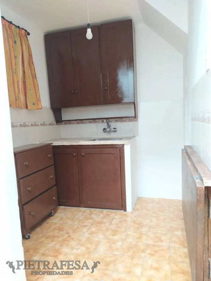 Apartamento ID.4428 - Apartamento en venta con renta - 2 dormitorios- 1 baño - azotea - Av. Gonzalo Ramírez - Palermo