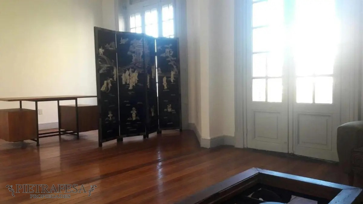 Apartamento ID.6968 - Apartamento en venta 4 dormitorios, 2 baños y balcón- Florida-Centro