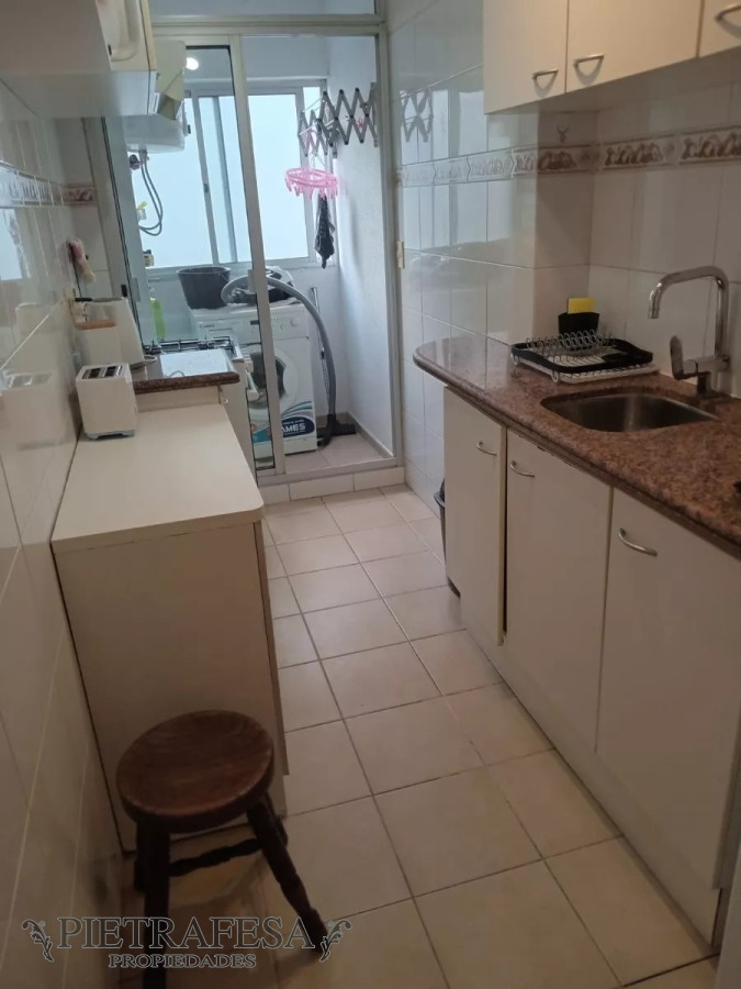 Apartamento ID.10130 - Apto en venta con renta 1 dormitorio, 1 baño-Pocitos