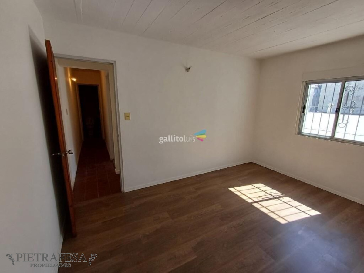 Apartamento ID.10830 - Apto en venta 2 dormitorios, 1 baño, cochera-Jacinto Vera